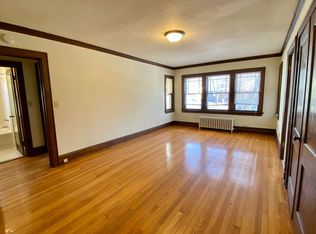 450 N Few St APT 4, Madison, WI 53703