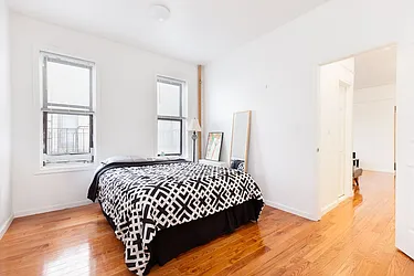 Rented by Engel and Völkers Brownstone Brooklyn