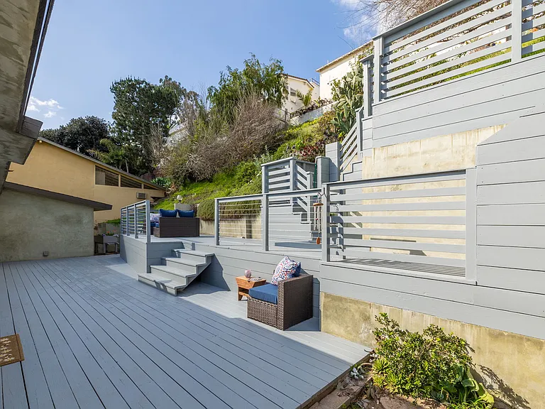 7103 Earldom Ave — Photo 20
