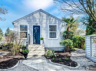 8826 16th Ave SW, Seattle, WA 98106