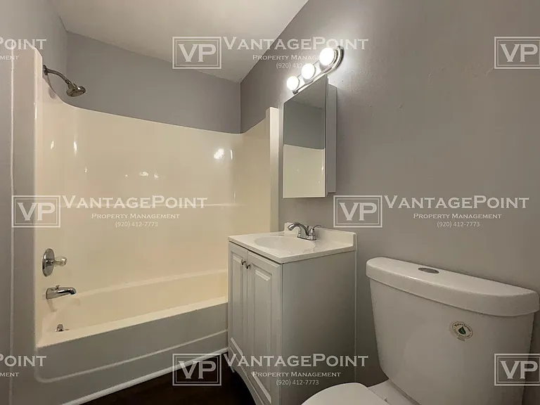 1054 Grognet St — Photo 9