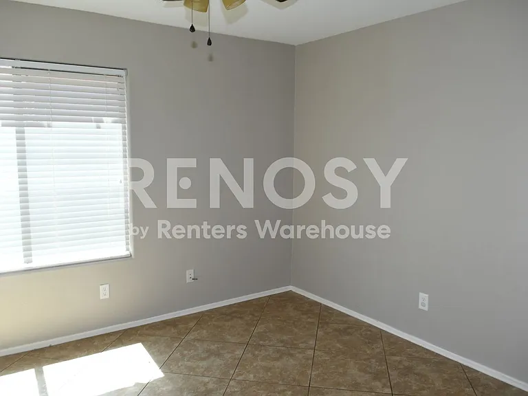 3282 W Belle Ave — Photo 9