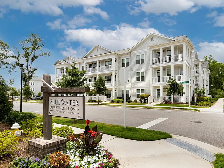 Bluewater at Bolton's Landing — Photo 12