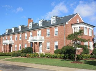 102 Ingalls Rd #44C, Fort Monroe, VA 23651