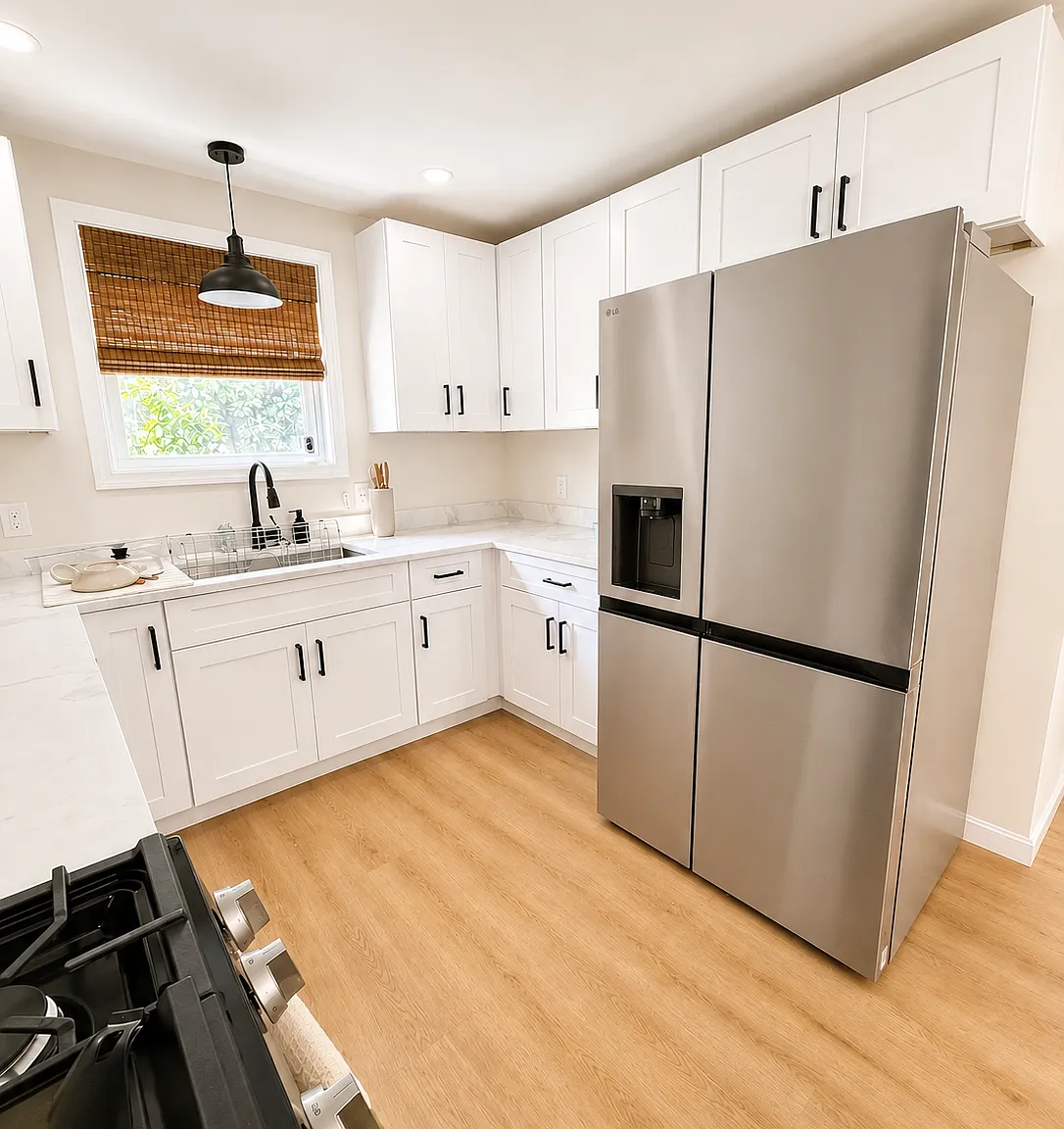 3 bed, 1000 sqft, $2,500 — Photo 4