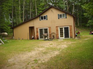 5173 Williams Rd, Lewiston, MI 49756