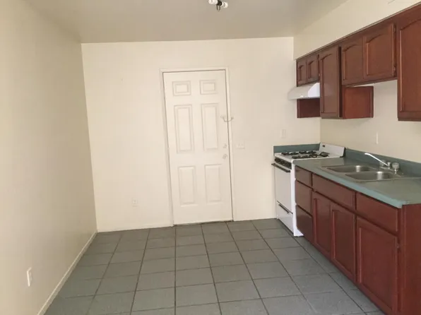 601 E 3rd St #D, Calexico, CA 92231