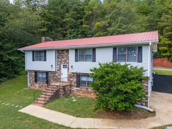 912 Burdette St, Oxford, AL 36203