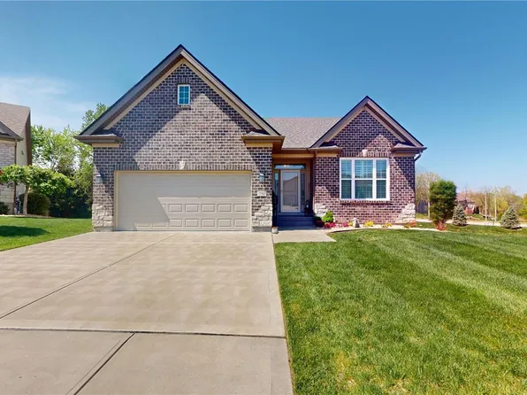 750 Ridgepointe Court Lake, Lake Saint Louis, MO 63367