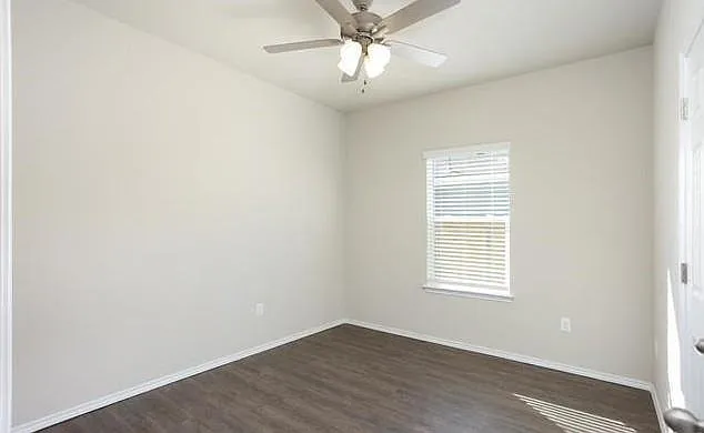 3414 Scott Cir — Photo 6