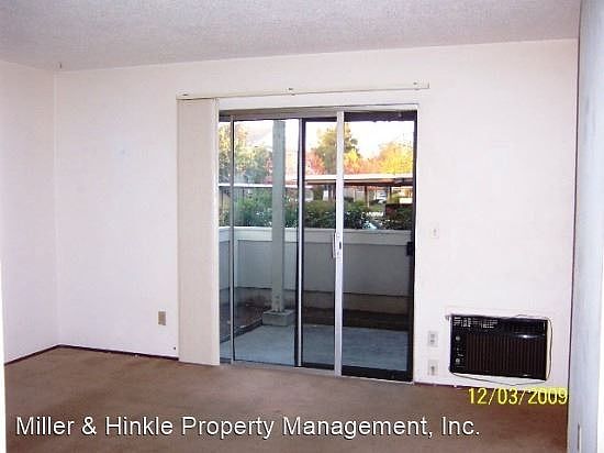 2nd image of 2322 Balme Dr