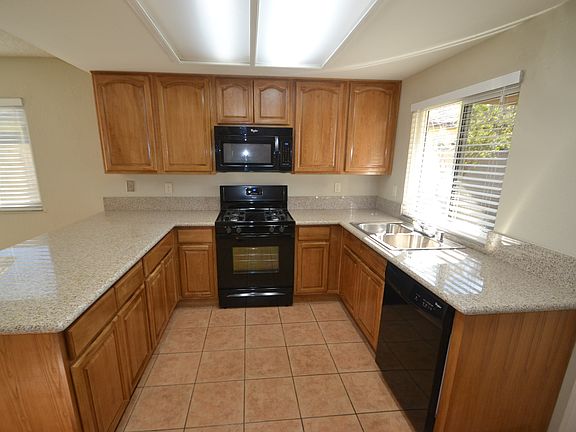 3rd image of 17725 Malaga Dr