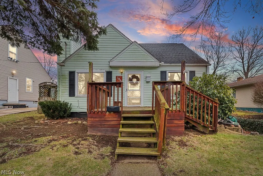 1865 9th St SW photo 1