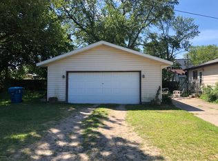 336 Maple St, Spring Lake, MI 49456