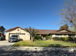 45931 York Pl, Lancaster, CA 93534
