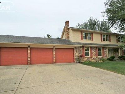 1552 Kings Bridge Rd, Grand Blanc, MI, 48439