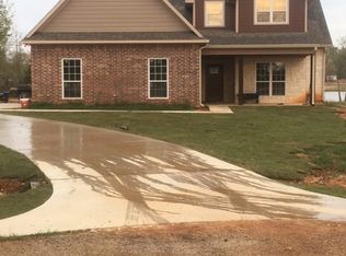 7530 NE 108th Pl, Bondurant, IA 50035