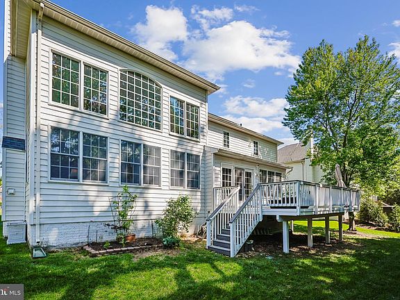 3rd image of 25765 Howerton Dr