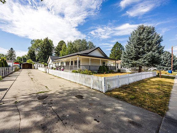 2nd image of 1204 3rd Ave E