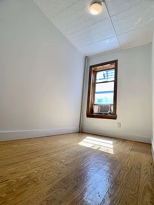 Rented by Building Equity Real Estate LLC | media 21