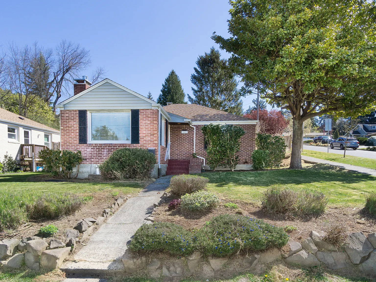 3002 32nd Ave W Seattle WA 98199 PTC - 1 — Photo 1