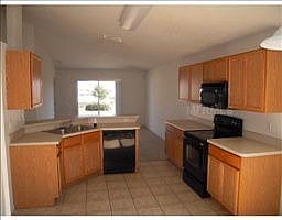 3rd image of 422 Jessamine Dr