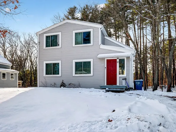 27 Beech St, Tyngsboro, MA 01879