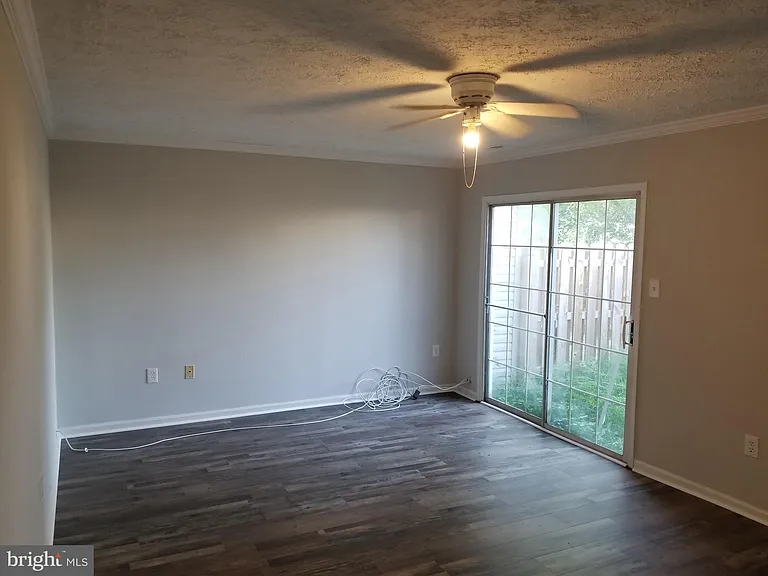 114 Westminster Ln #114 — Photo 9