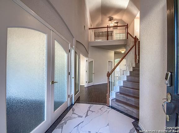 4th image of 15018 Stonetower Dr