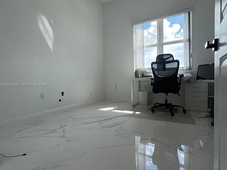 7910 Harbor Island Dr #1202 — Photo 17