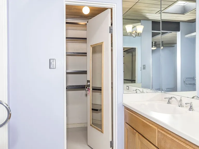 1134 Harker Ave — Photo 15