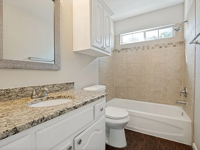305 Boulder Creek Dr — Photo 23