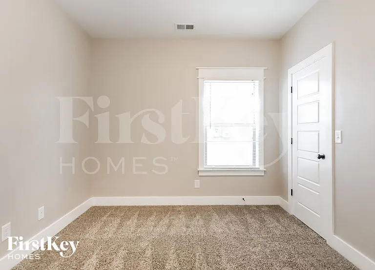 4881 Mountain Gap Dr — Photo 12