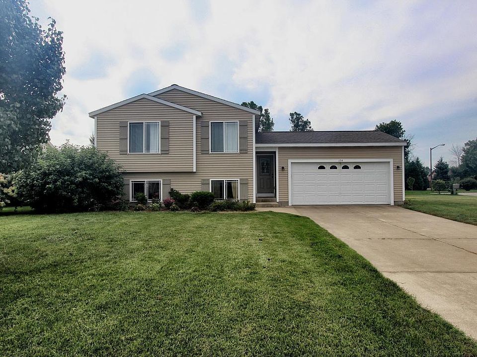1st image of 174 Bluefield Dr