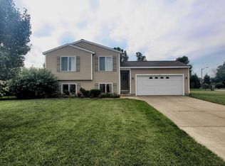 174 Bluefield Dr, Holland, MI 49424