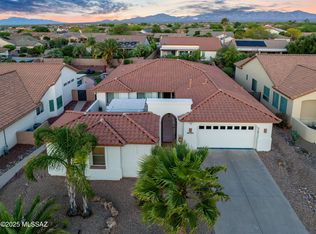1760 N Bayshore Dr, Green Valley, AZ 85614