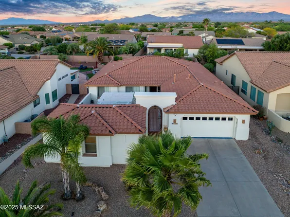 1760 N Bayshore Dr, Green Valley, AZ 85614