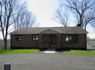 155 Armstrong Rd, Syracuse, NY 13209