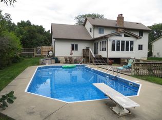 6128 132nd Way, Apple Valley, MN 55124