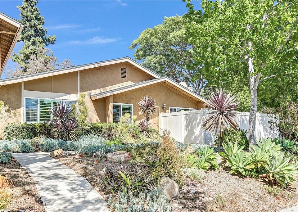1st image of 1940 Park Dale Ln