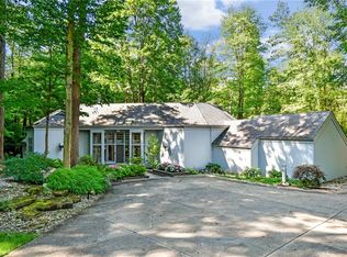 3832 Yellow Creek Rd W, Akron, OH 44333