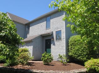 9 Lanyard Way, Mashpee, MA 02649