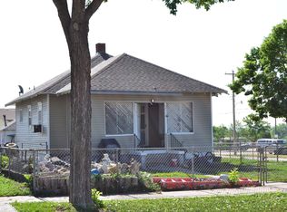 301 E 7th St, Mccook, NE 69001