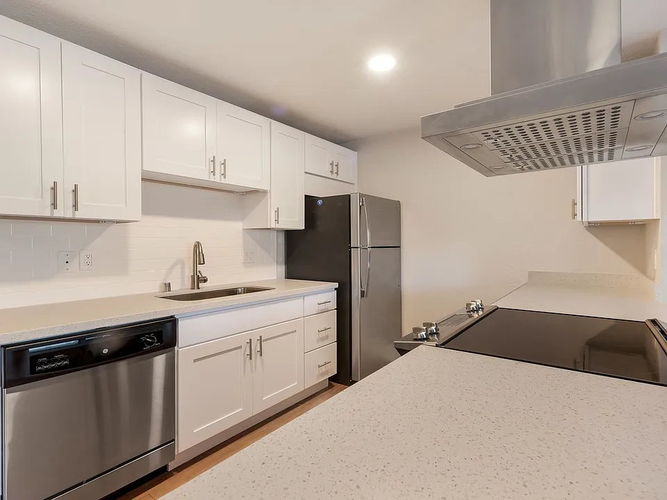 Renovated kitchens with premium finishes are available for upgrade. Ask the leasing team for more details.