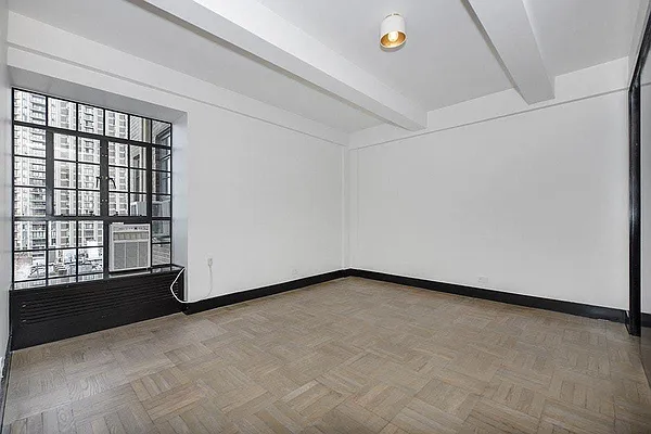 Rented by Bold Marketing | media 17