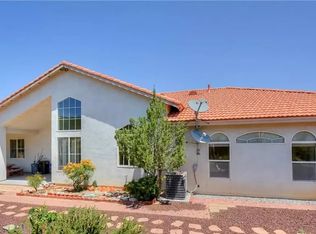 2805 Snow Line Dr, Pinon Hills, CA 92372