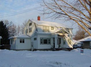 206 N Seminary Ave, Mount Morris, IL 61054