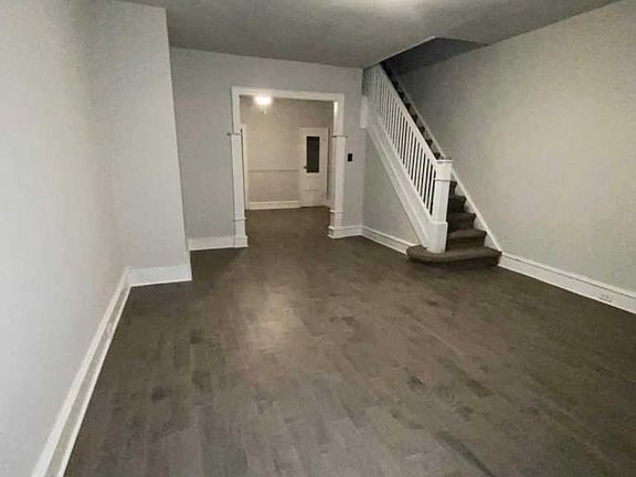 3rd image of 6248 Limekiln Pike