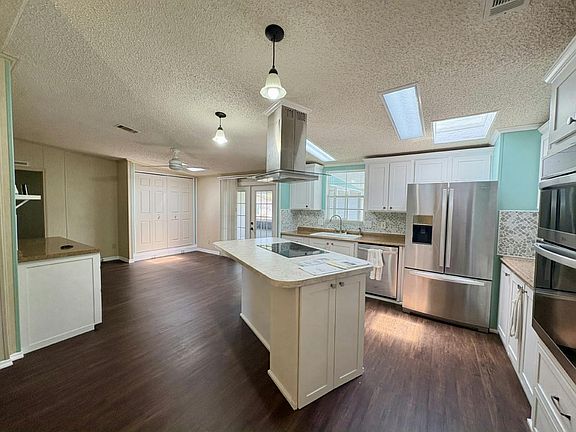 3rd image of 2316 Bent Pine Dr #195