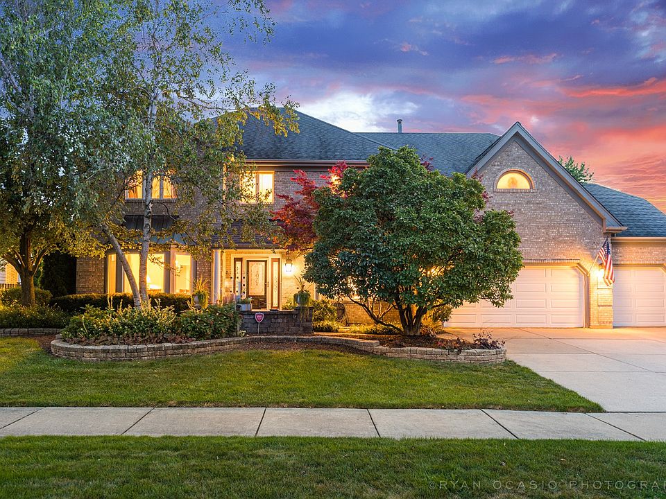 Beautiful West Wind Estates Neighborhood